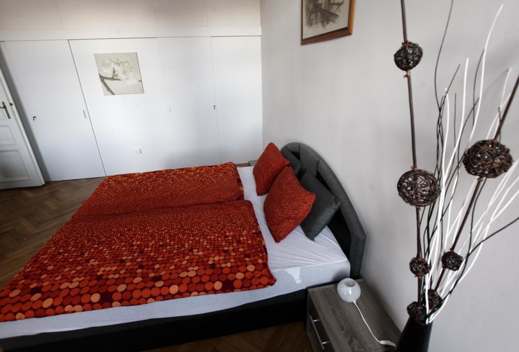 Carpe Diem Prague Room photo